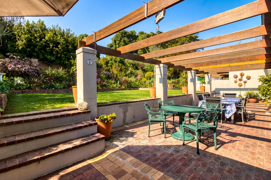 5 Bedroom Property for Sale in Monte Sereno Western Cape